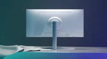 تفاصيل مميزة شاشة JapanNext 31.5 بوصة بدقة 6K وكثافة 220 بكسل